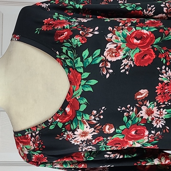 Pioneer Women Blouse - Picture 2 of 10